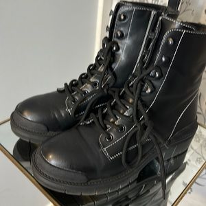 MIA Zip up Combat Boots Black 7.5